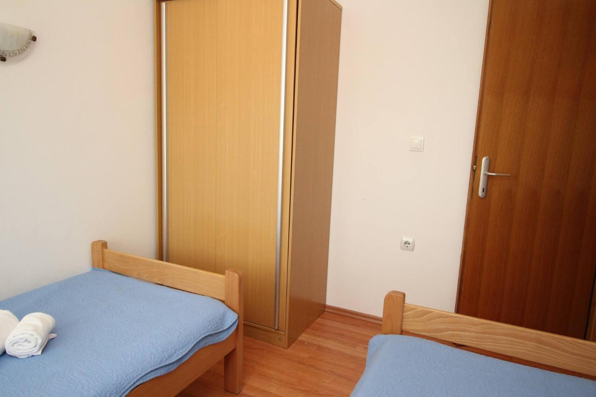 Apartments Knezevic Baška Eksteriør billede