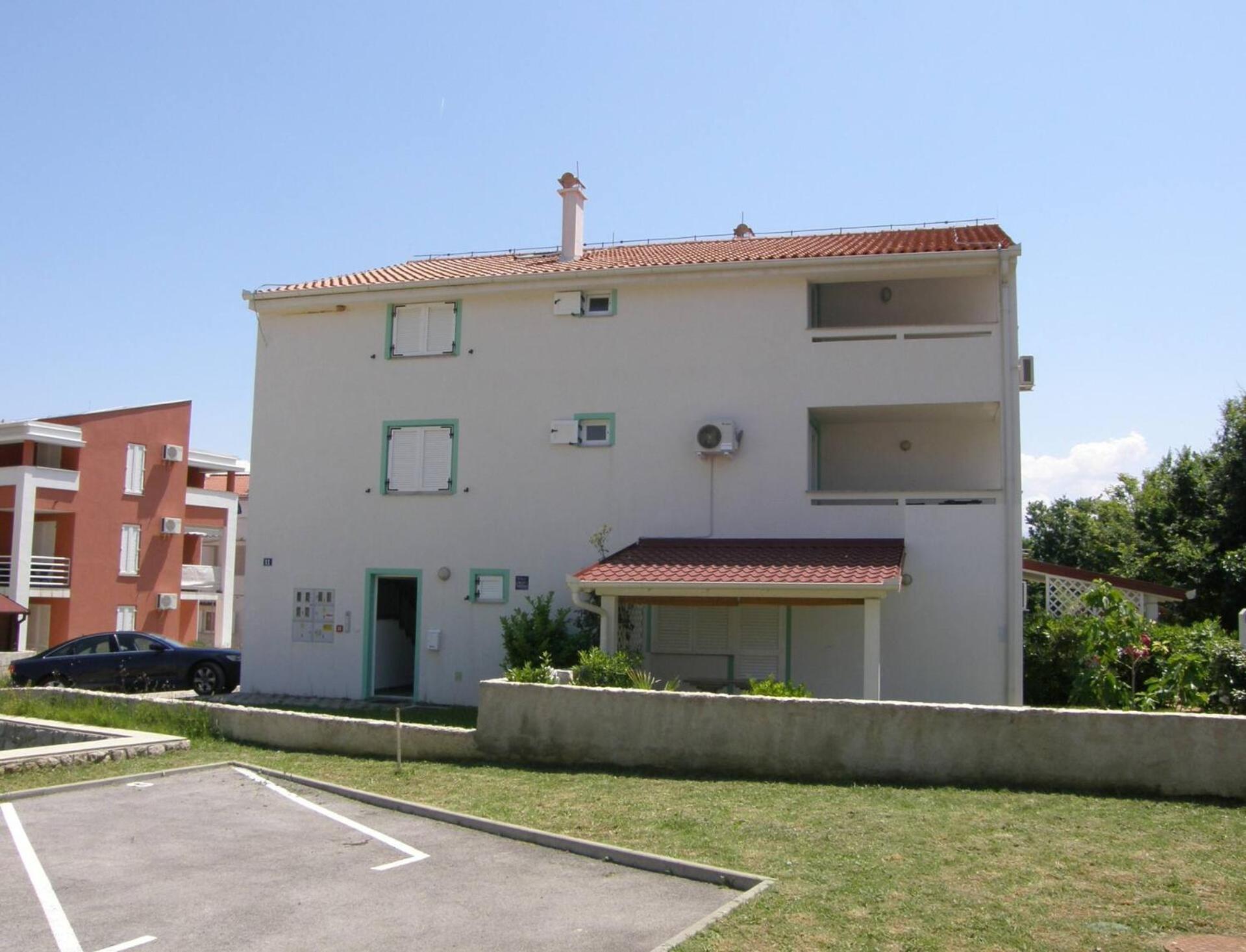 Apartments Knezevic Baška Eksteriør billede