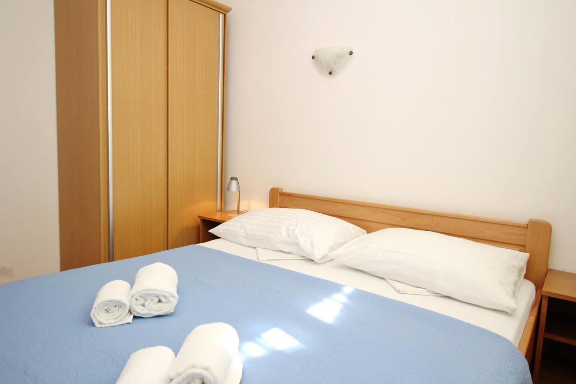 Apartments Knezevic Baška Eksteriør billede