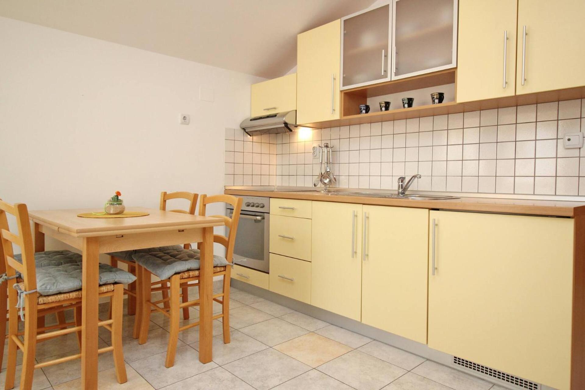 Apartments Knezevic Baška Eksteriør billede